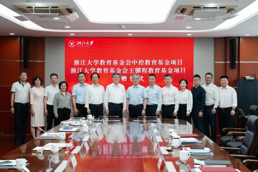 1752829552726783YM7w.jpg 8836de6d-7b94-4cf9-b9fb-e3497e3c83e3.jpg