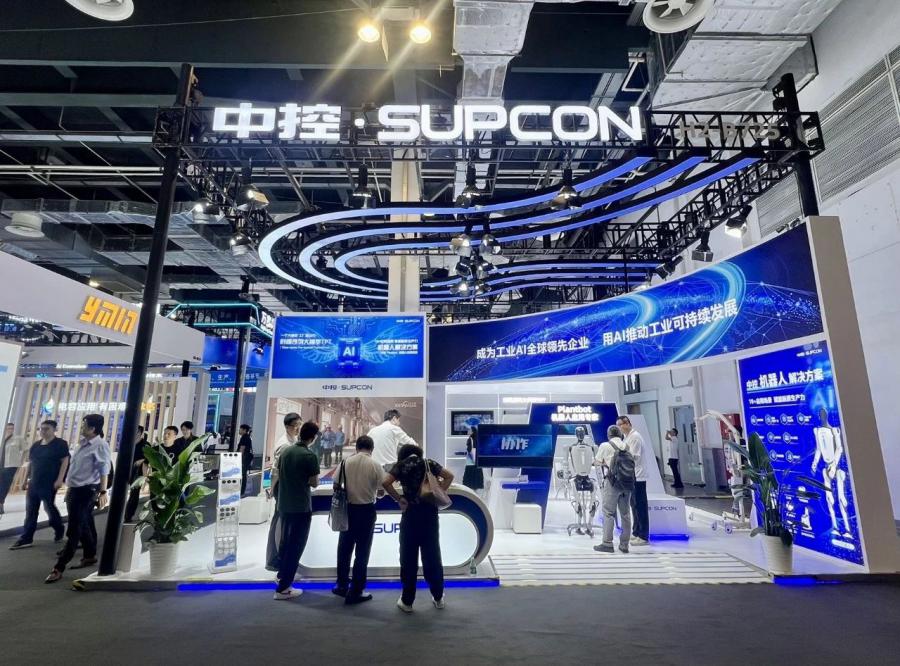 1753932554364043krxM.jpg 8c71549a-9e28-43ff-821f-0c888071827f.jpg