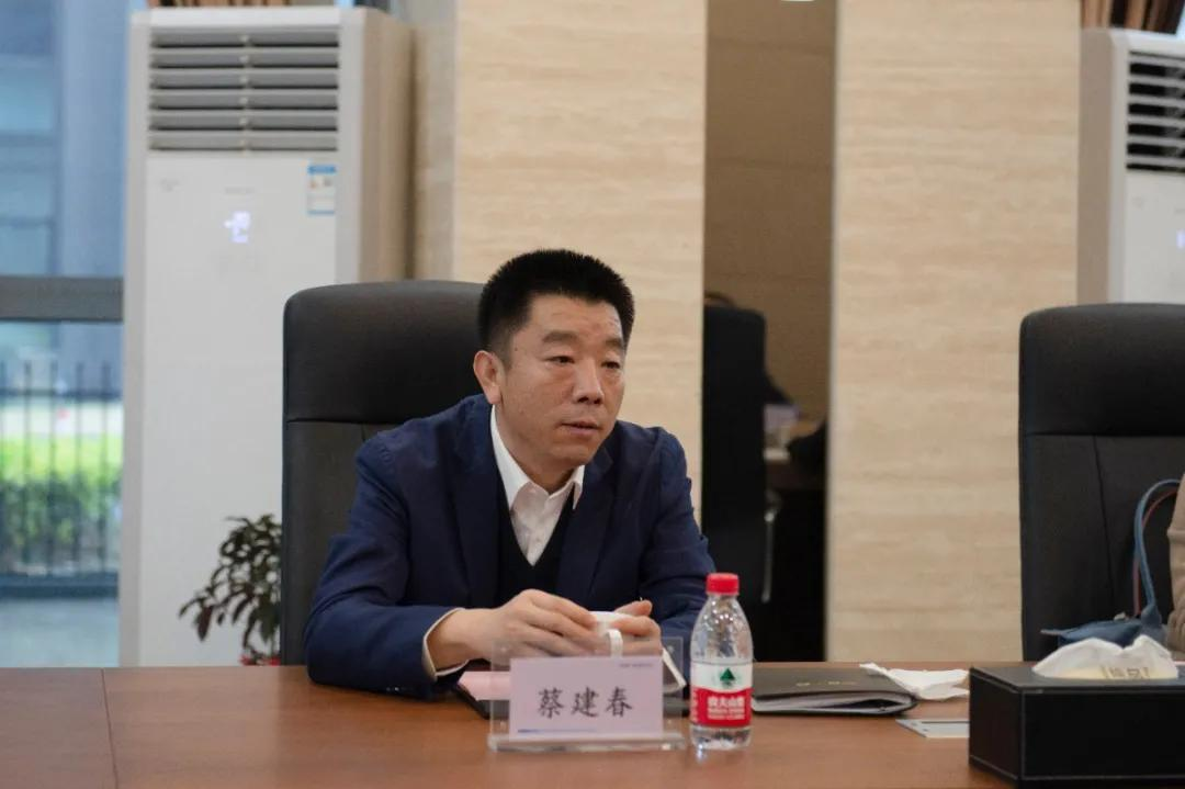 �Ϻ�֤ȯ�������ܾ����̽���һ������emc�ױ��ٷ���վ